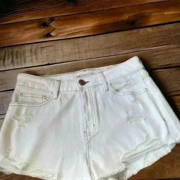 Junior’s size 11 SO white cutoff super high waist denim shorts rainbow pattern - Picture 3 of 3